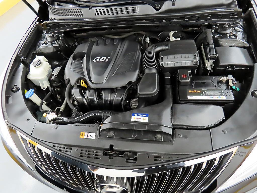 HYUNDAI Grandeur 2014 Negro - Importación desde Corea - HF Imports Iquique - Foto 19