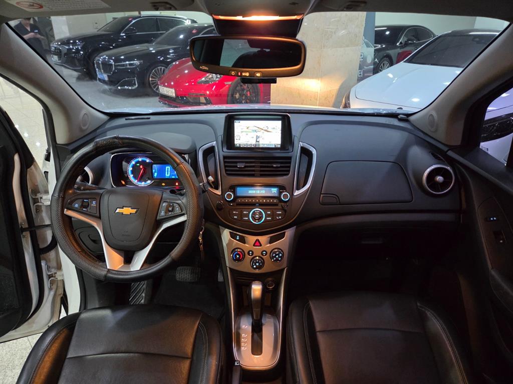 Chevrolet Trax - Vista 8