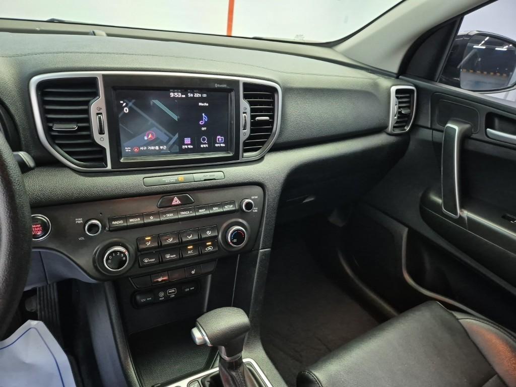KIA Sportage - Vista 10