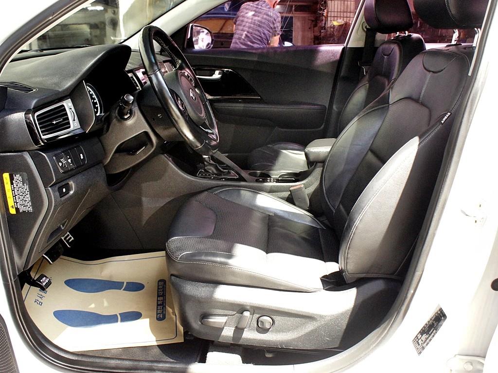 KIA Niro - Vista 9