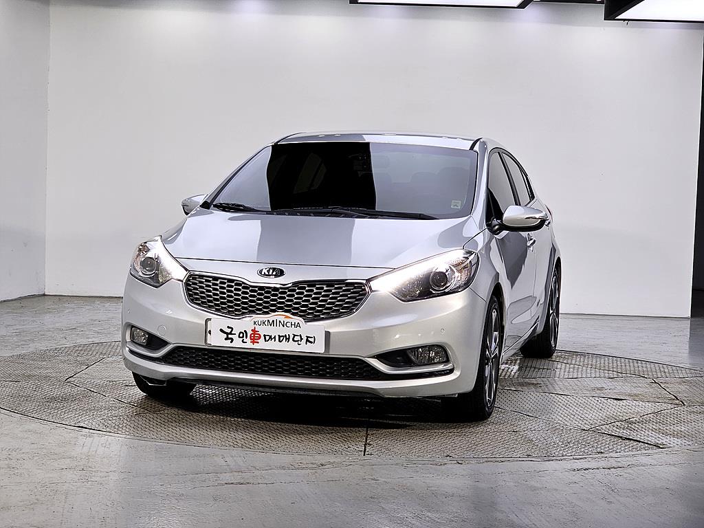 KIA K3 - Vista 2