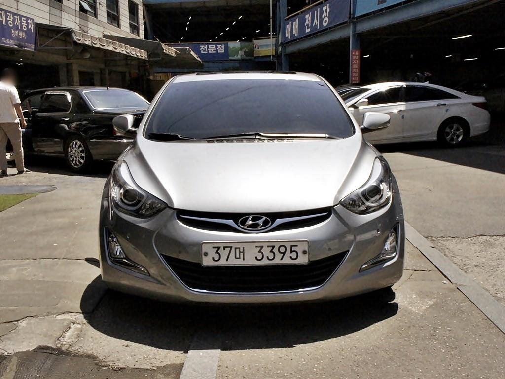HYUNDAI Avante 2015 Gris - Importación desde Corea - HF Imports Iquique - Foto 1