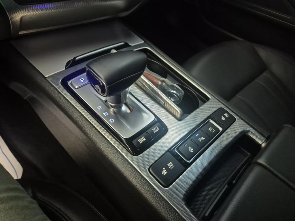 Genesis G80 - Vista 8