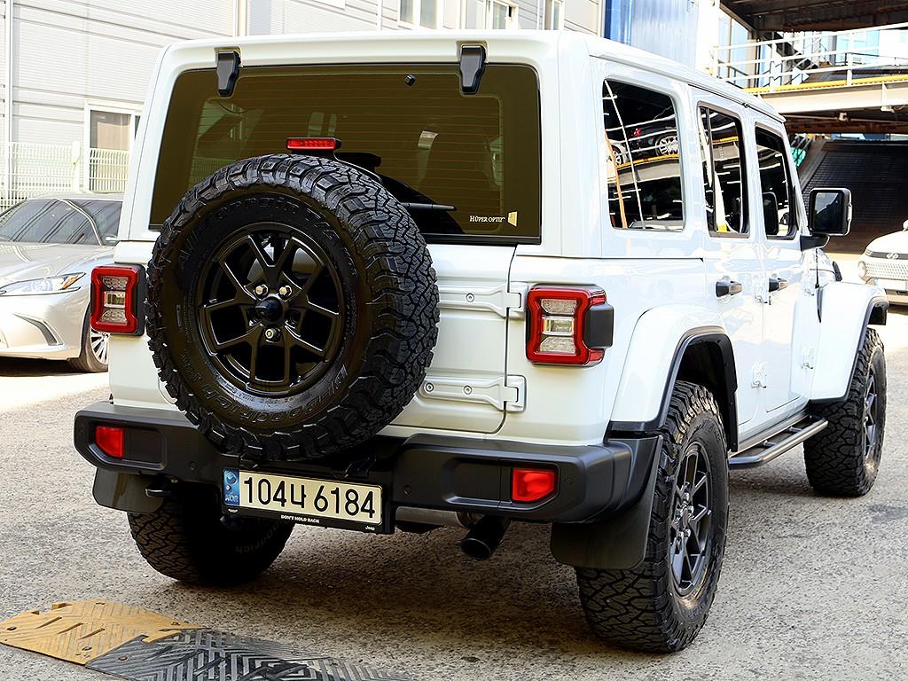 Jeep Wrangler - Vista 7