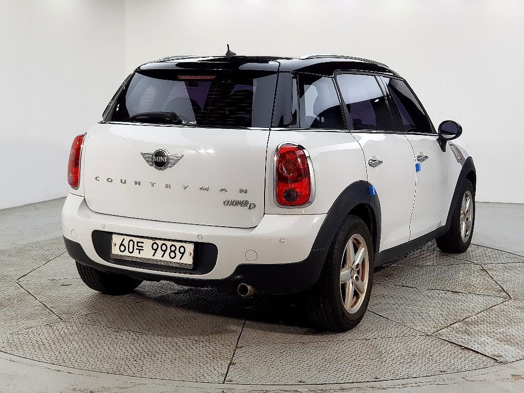 Mini Countryman - Vista 4