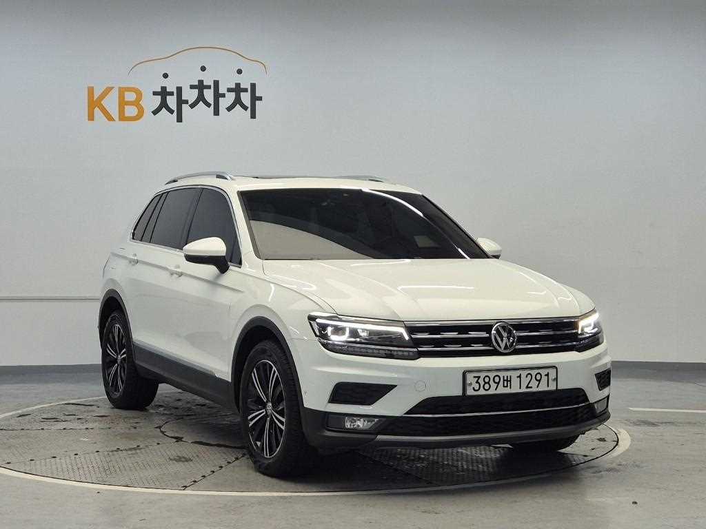 Volkswagen Tiguan - Vista 4
