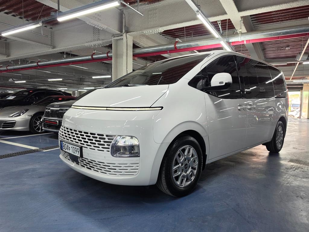 HYUNDAI Staria 2025 Blanco - Importación desde Corea - HF Imports Iquique - Foto 1