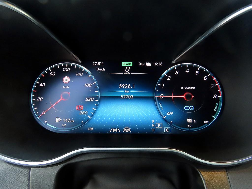 Mercedes Benz GLC Class - Vista 9