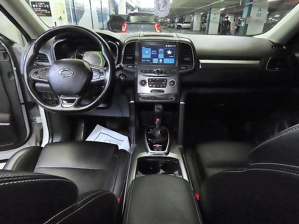 SAMSUNG QM6 - Vista 10