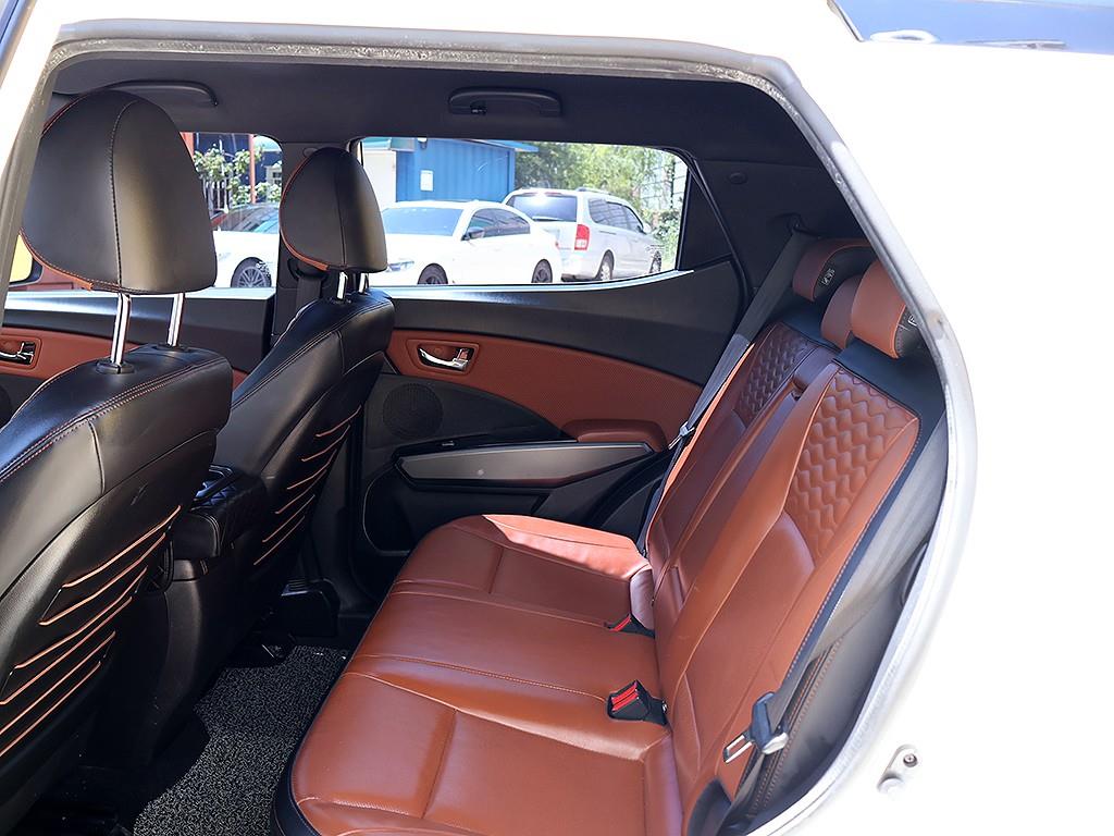 Ssangyong Tivoli 2018 Blanco - Importación desde Corea - HF Imports Iquique - Foto 13