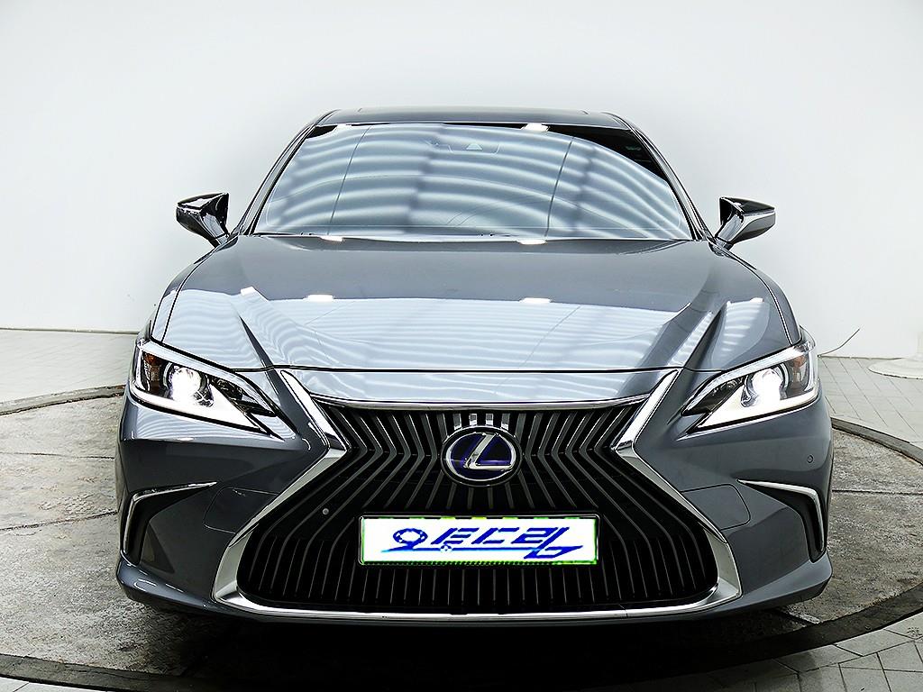 Lexus ES - Vista 3
