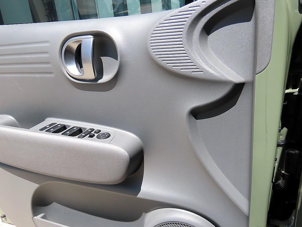 HYUNDAI Casper - Vista 11