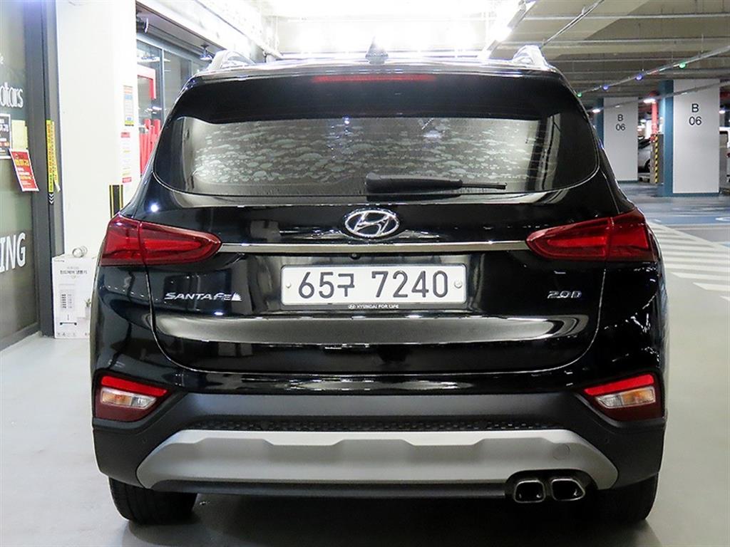 HYUNDAI Santa Fe - Vista 5