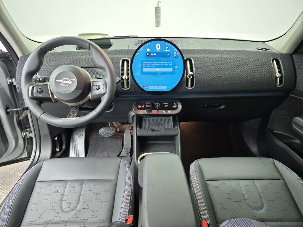 Mini Countryman - Vista 5