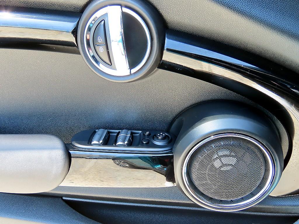 Mini Cooper Convertible 2017 Azul - Importación desde Corea - HF Imports Iquique - Foto 13