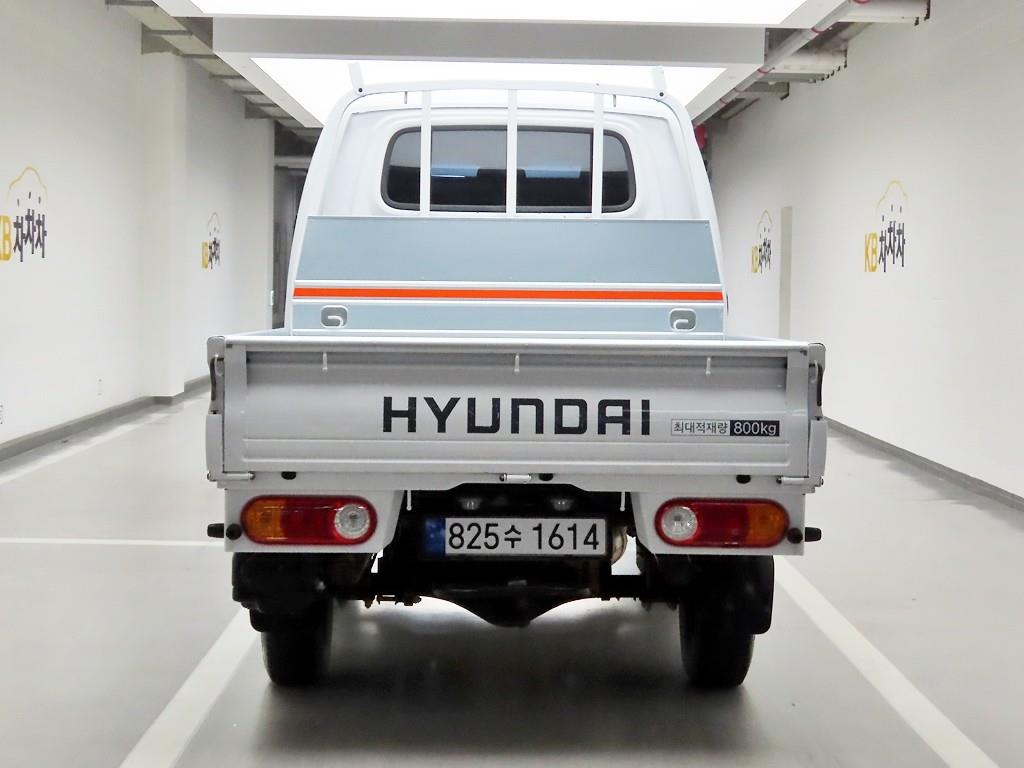 Small Truck Cargo (small) - Vista 3