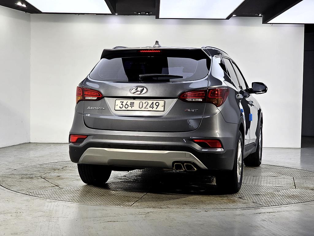 HYUNDAI Santa Fe - Vista 3