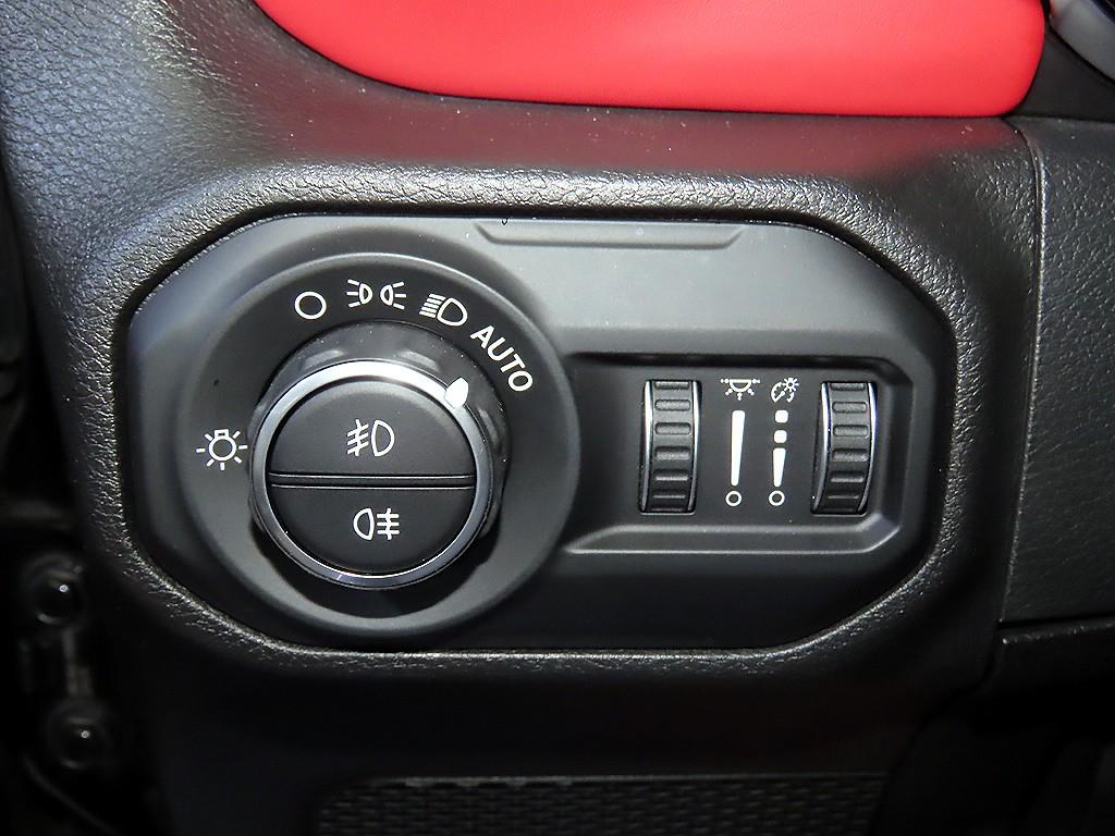 Jeep Wrangler 2021 Negro - Importación desde Corea - HF Imports Iquique - Foto 13