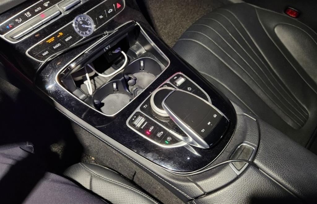 Mercedes Benz CLS Class 2019 Blanco - Importación desde Corea - HF Imports Iquique - Foto 19