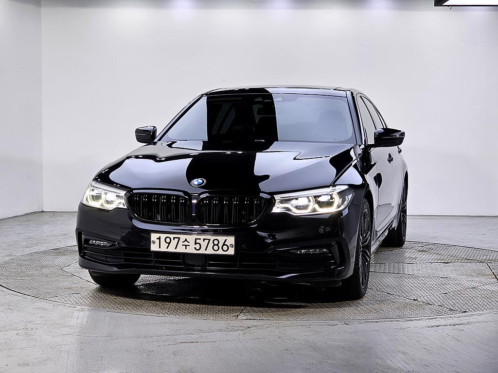 BMW 5 Series - Vista 2