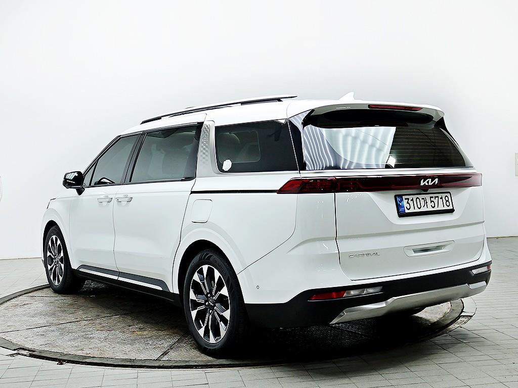KIA Carnival - Vista 7