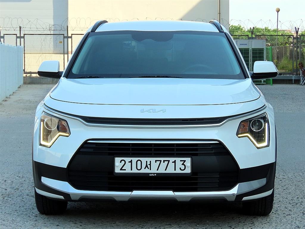 KIA Niro 2022 Blanco - Importación desde Corea - HF Imports Iquique - Foto 1