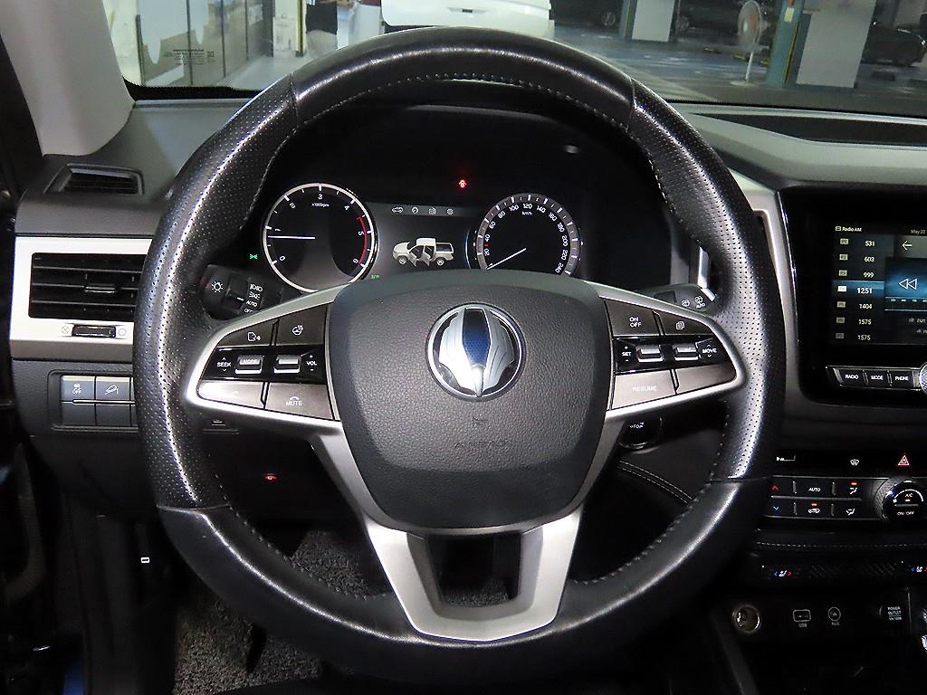 Ssangyong Rexton - Vista 8