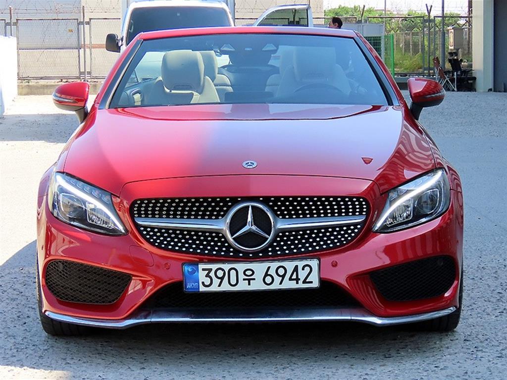 Mercedes Benz C Class - Vista 5