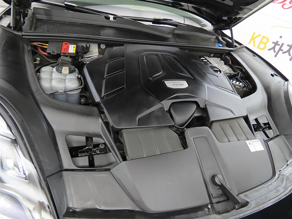 Porsche Cayenne 2021 Negro - Importación desde Corea - HF Imports Iquique - Foto 19