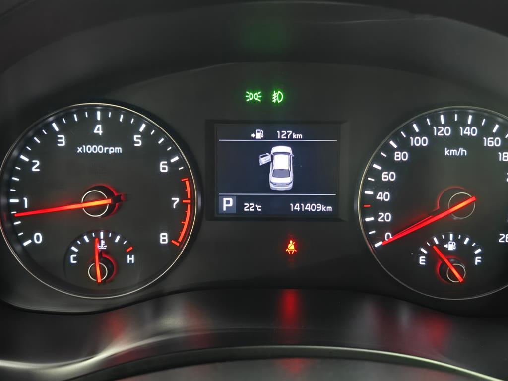 KIA K7 2016 Negro - Importación desde Corea - HF Imports Iquique - Foto 14