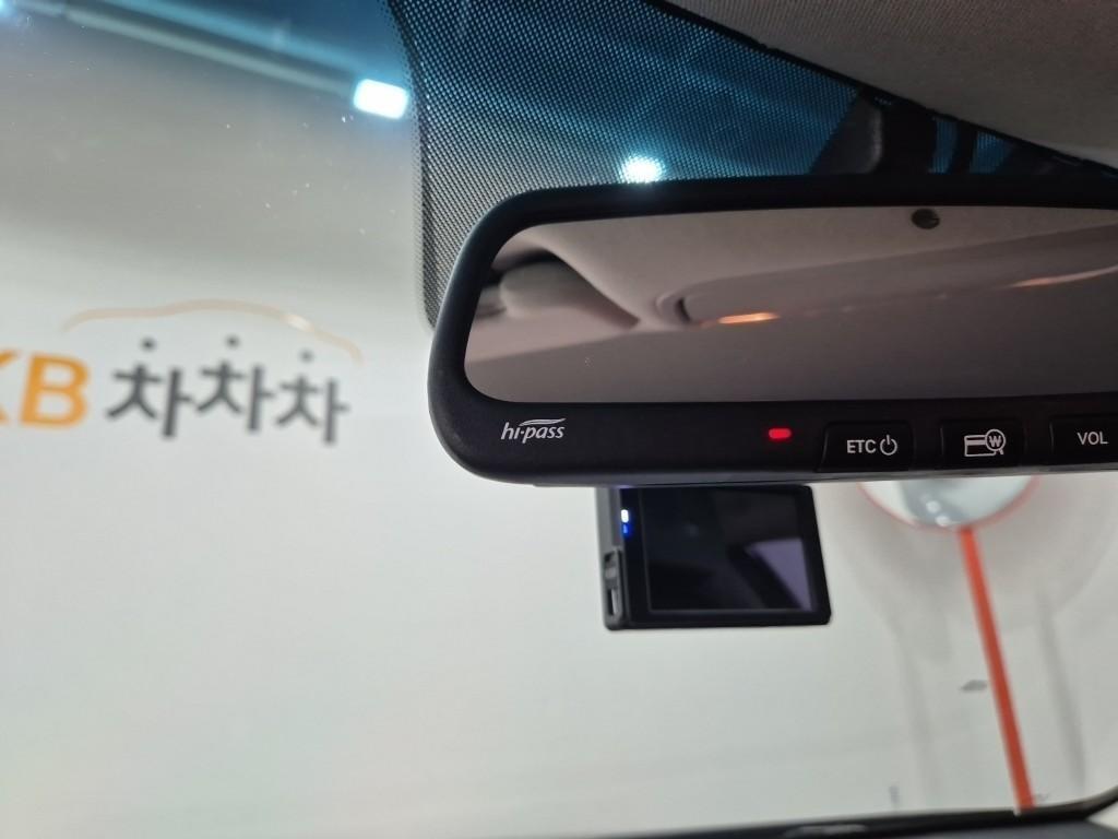 KIA K7 2017 Negro - Importación desde Corea - HF Imports Iquique - Foto 16