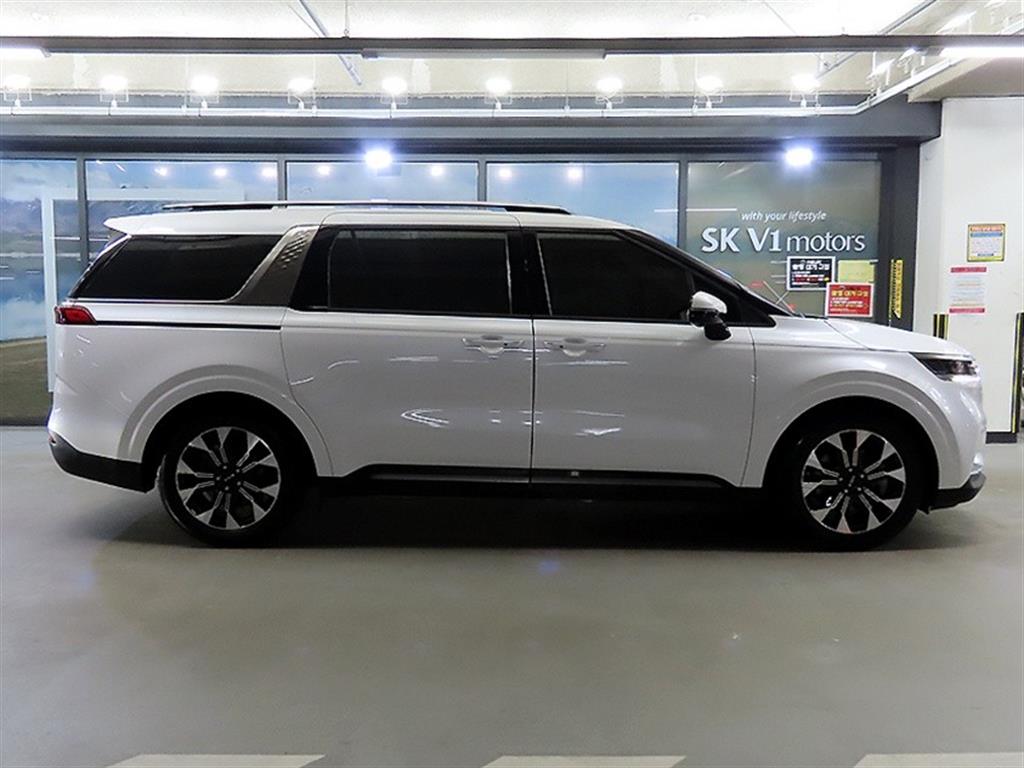 KIA Carnival - Vista 3