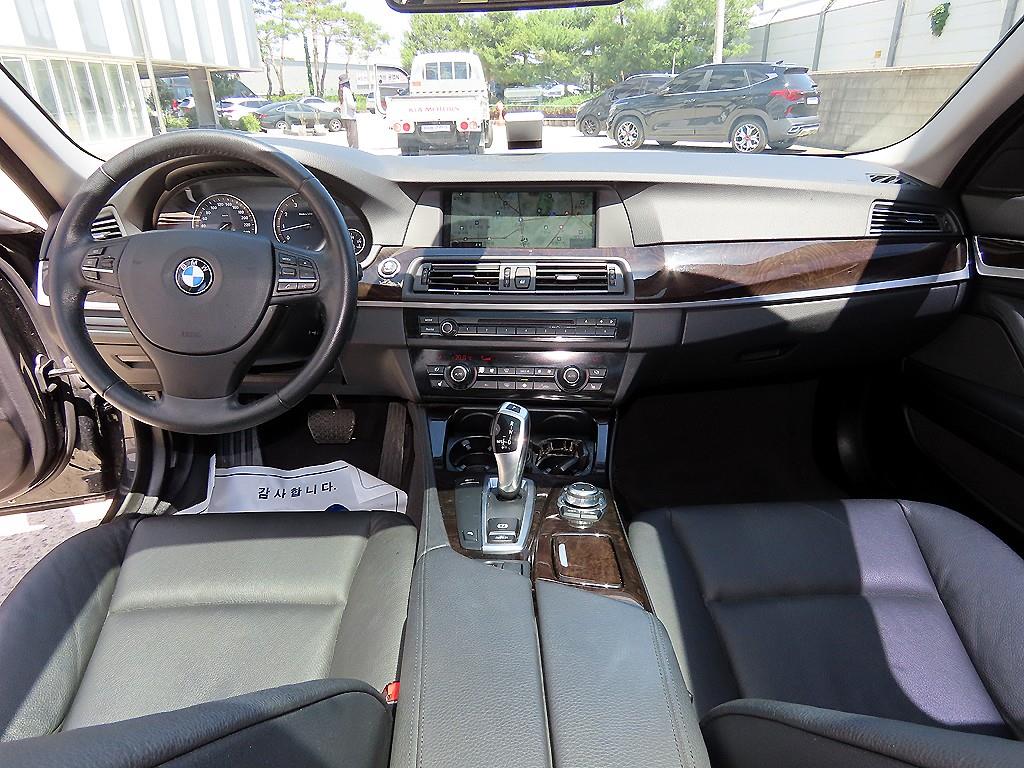 BMW 5 Series - Vista 7