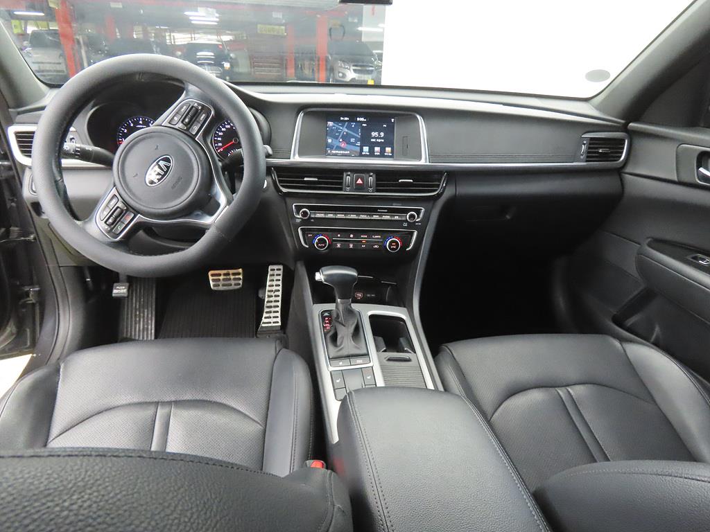 KIA K5 - Vista 7