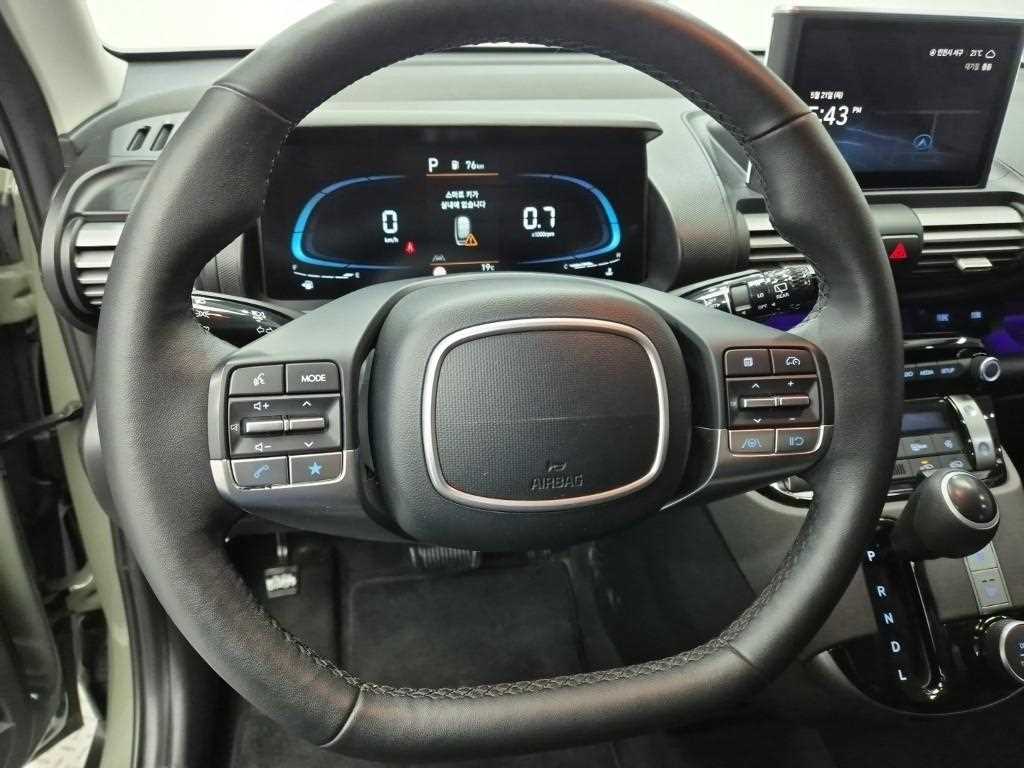 HYUNDAI Casper - Vista 9