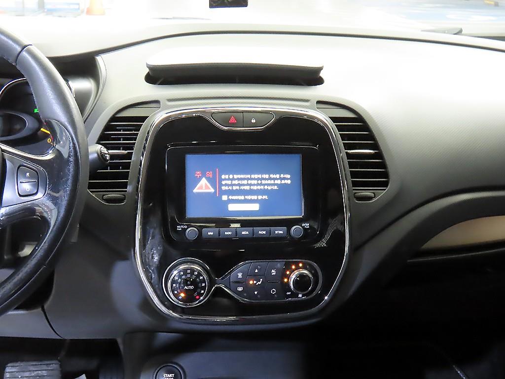 SAMSUNG QM3 - Vista 11