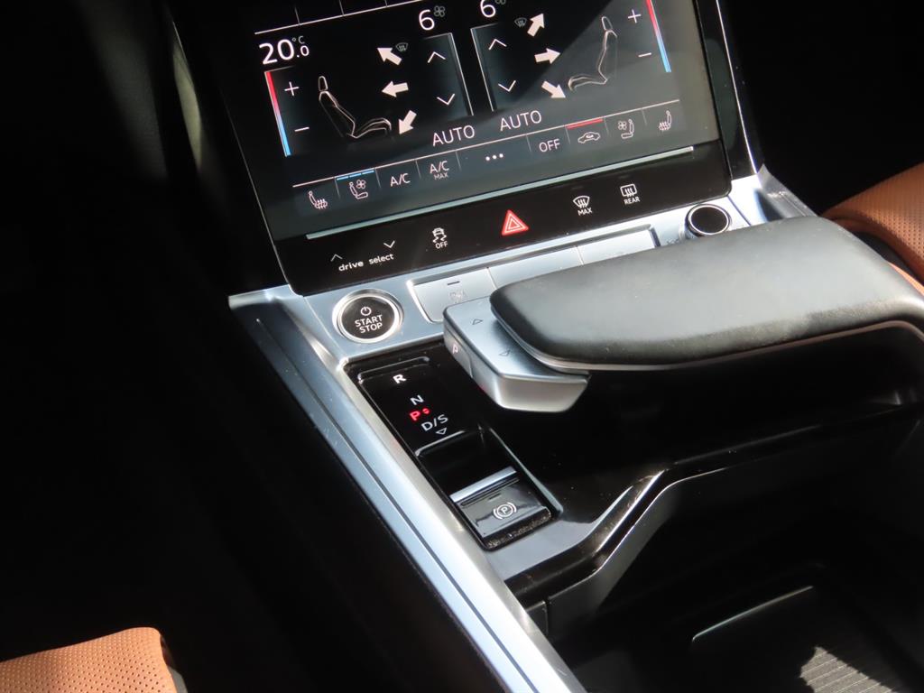 Audi e-Tron 2022 Blanco - Importación desde Corea - HF Imports Iquique - Foto 13