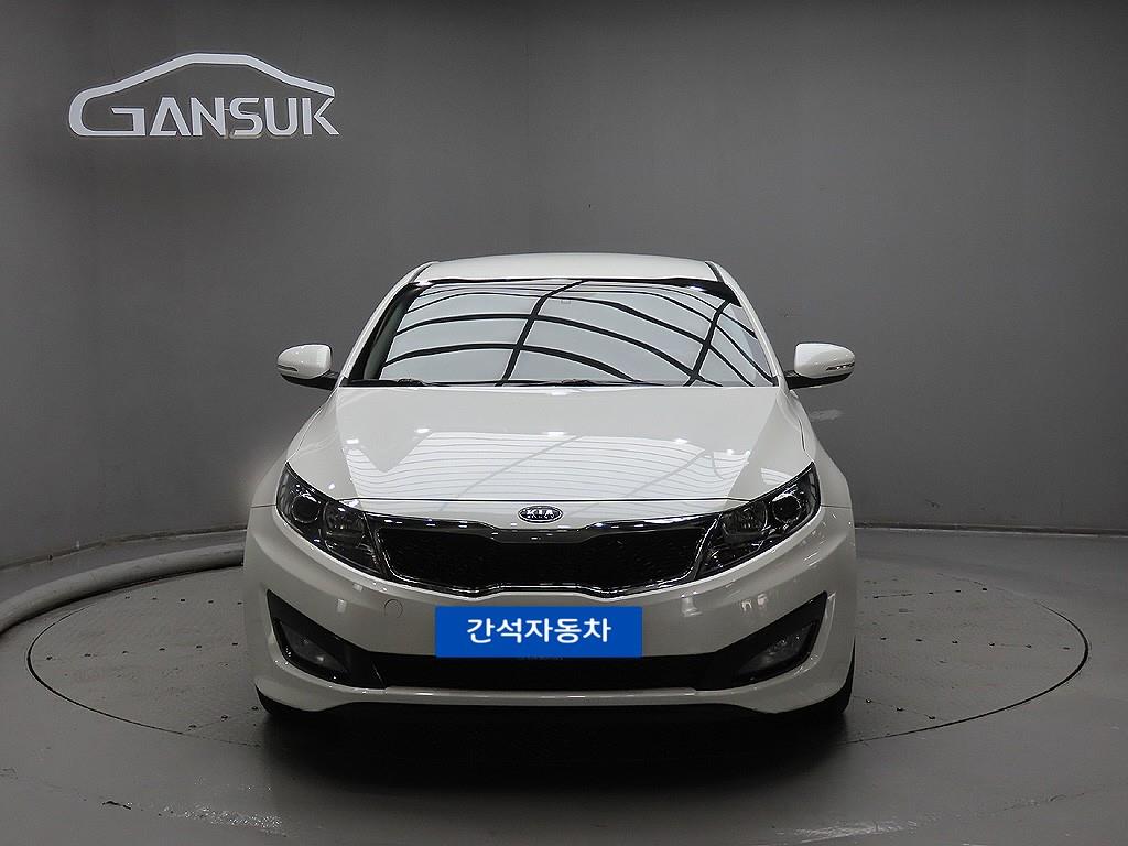 KIA K5 2011 Blanco - Importación desde Corea - HF Imports Iquique - Foto 1