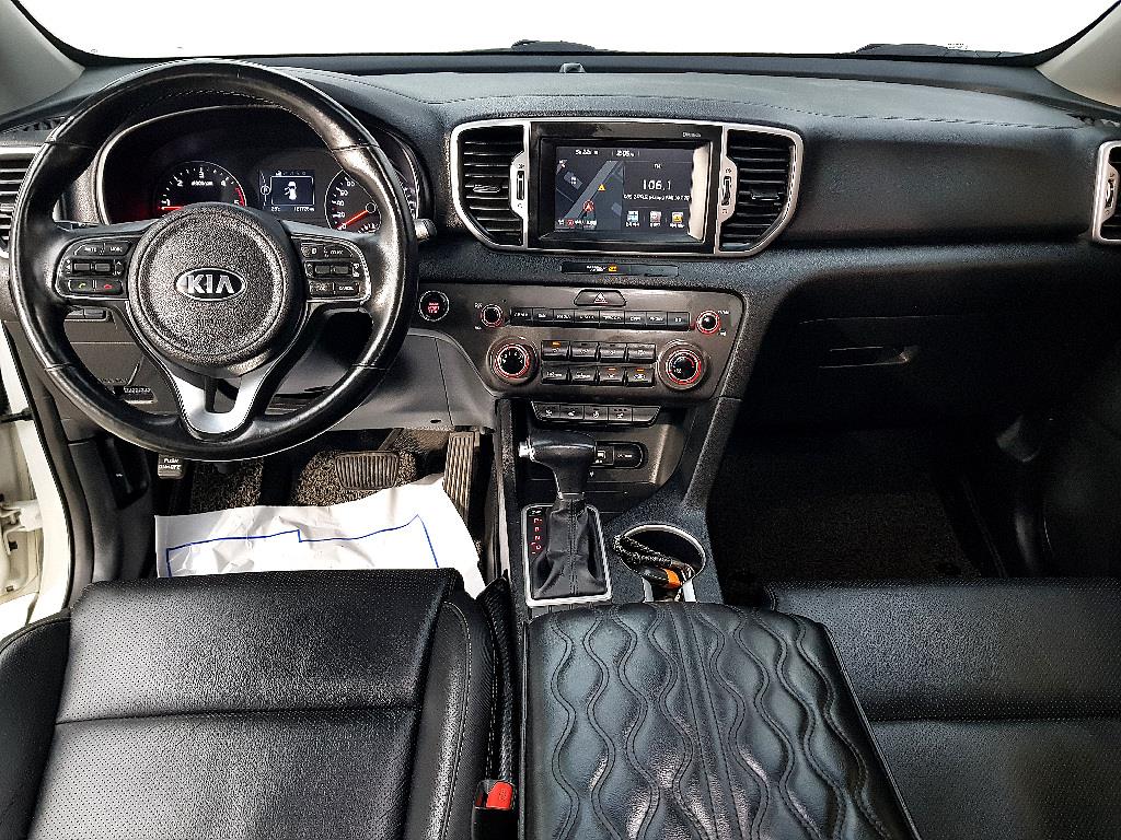 KIA Sportage - Vista 5