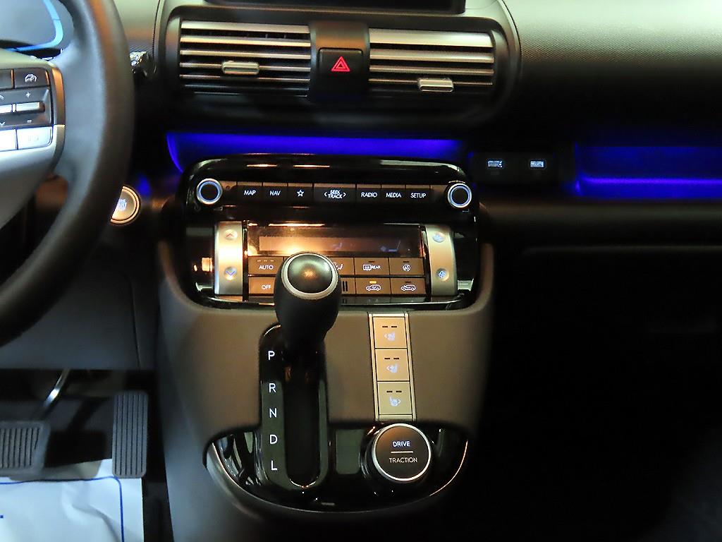 HYUNDAI Casper - Vista 12
