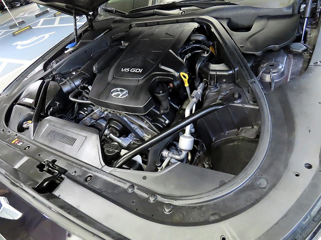 HYUNDAI Genesis 2015 Negro - Importación desde Corea - HF Imports Iquique - Foto 17