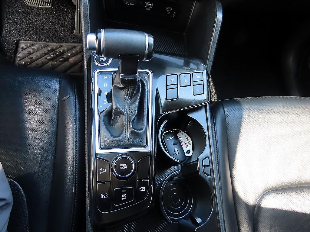 KIA Sportage - Vista 10