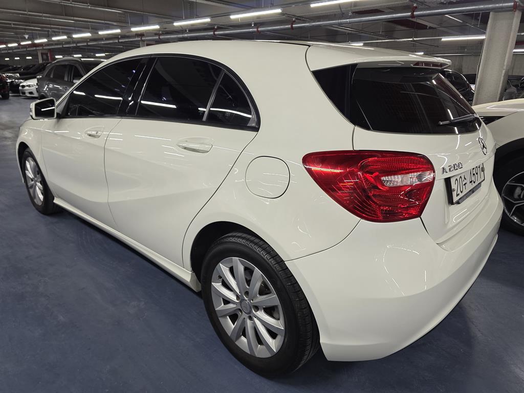 Mercedes Benz A Class - Vista 6