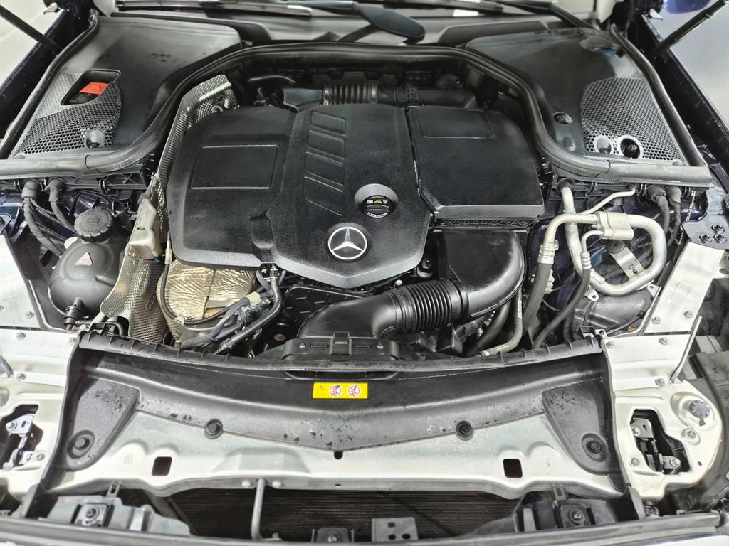 Mercedes Benz E class 2017 Azul - Importación desde Corea - HF Imports Iquique - Foto 20