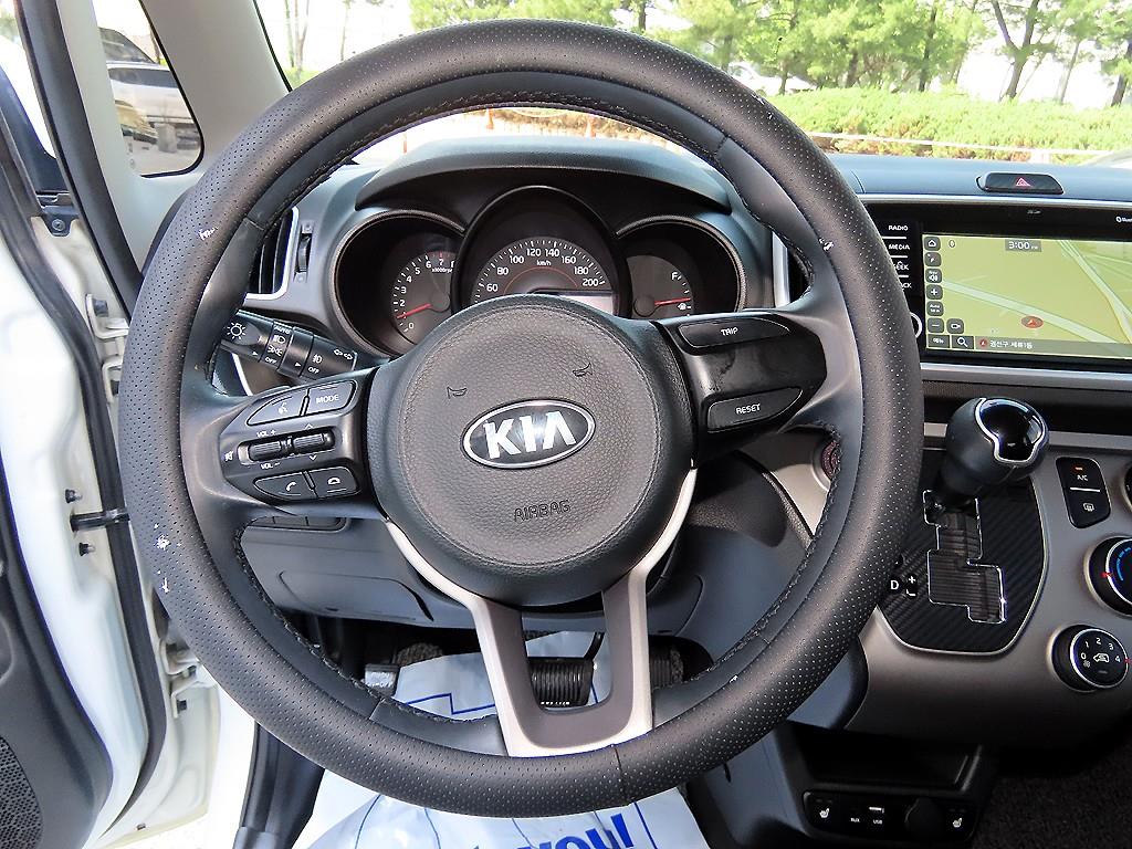 KIA Ray - Vista 8