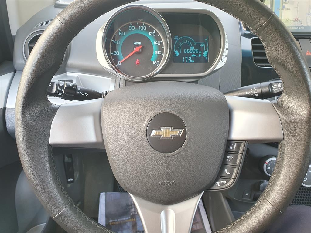 Chevrolet Spark - Vista 7