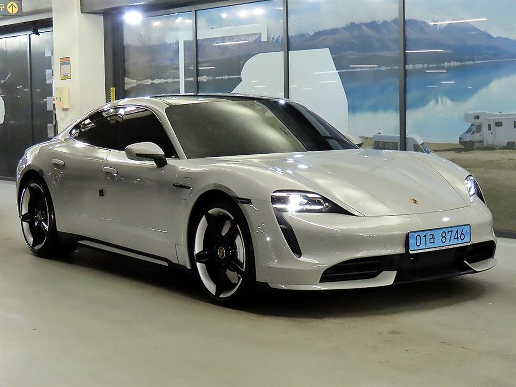 Porsche Taycan 2024 Gris - Importación desde Corea - HF Imports Iquique - Foto 1