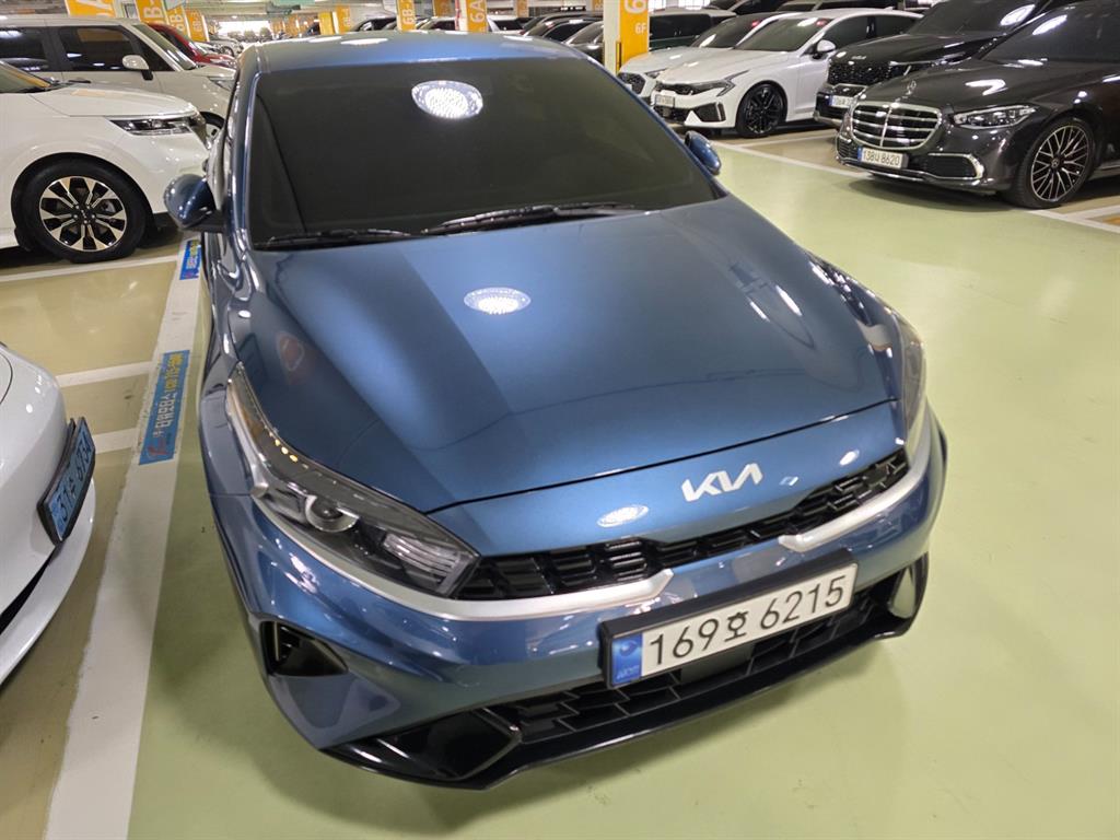 KIA K3 2022 Azul - Importación desde Corea - HF Imports Iquique - Foto 1