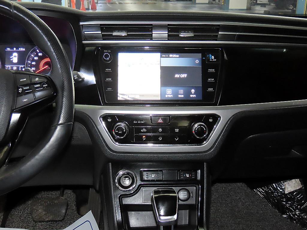 Ssangyong Korando - Vista 11