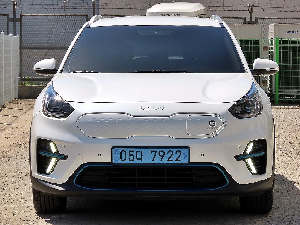 KIA Niro 2022 Blanco - Importación desde Corea - HF Imports Iquique - Foto 1